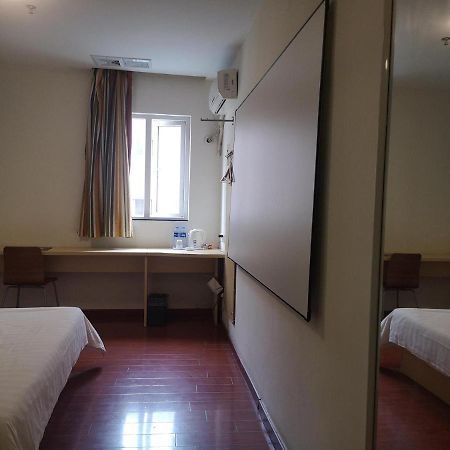 7Days Inn Foshan Dongfang Square Walmart エクステリア 写真