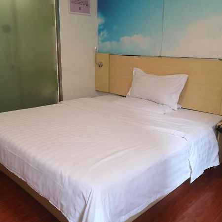 7Days Inn Foshan Dongfang Square Walmart エクステリア 写真