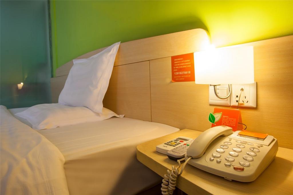 7Days Inn Foshan Dongfang Square Walmart エクステリア 写真